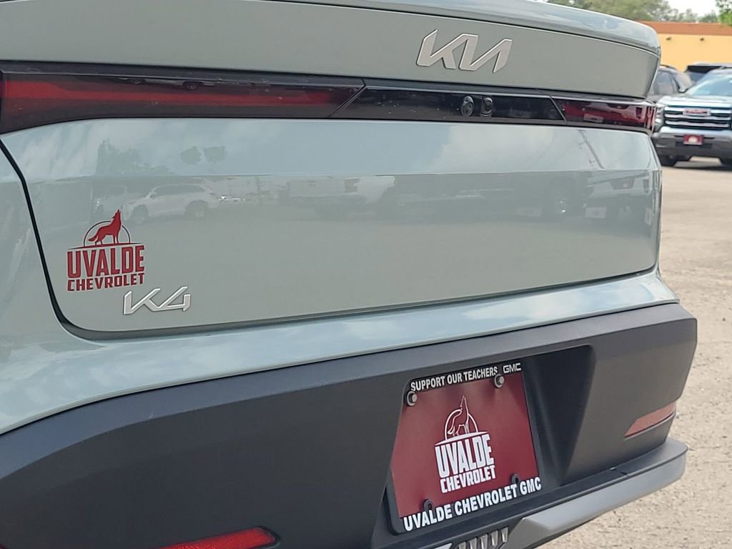 Used 2025 Kia K4 LXS FWD image 33