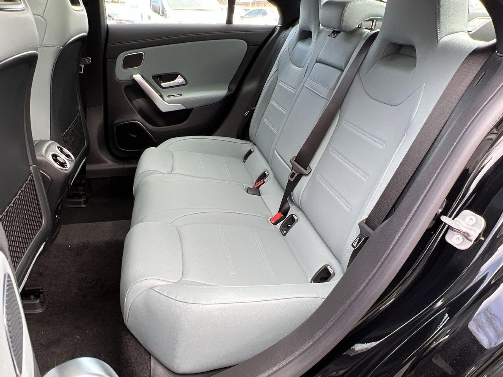 New 2025 Mercedes-Benz CLA 35 AMG 4MATIC image 23