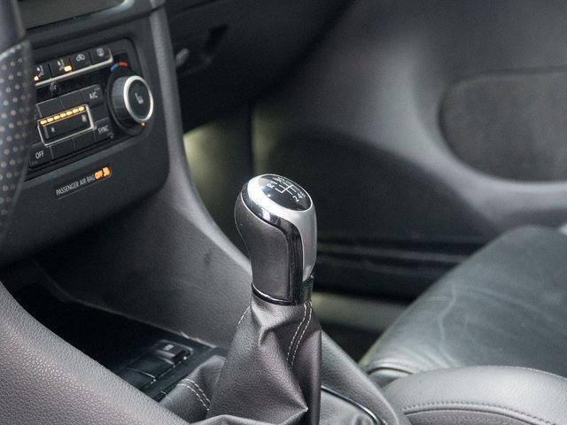 Used 2013 Volkswagen Golf R 4-Door image 27