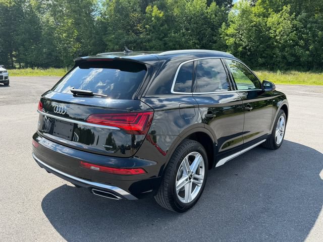 Used 2021 Audi Q5 e Premium AWD/4WD image 5