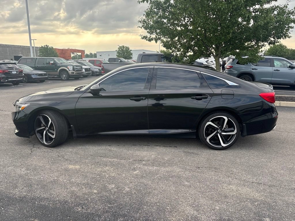 Used 2022 Honda Accord Sport image 6