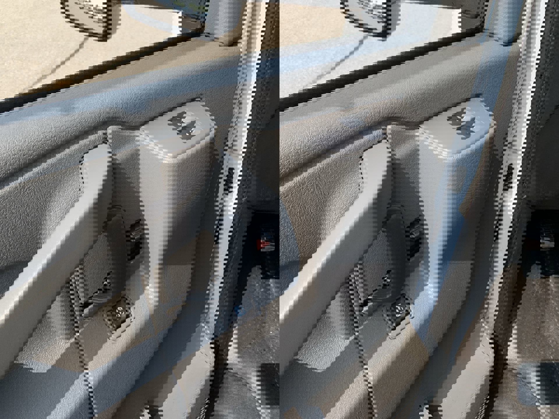 New 2025 GMC Savana 3500 1WT w/ Power Convenience Package image 37