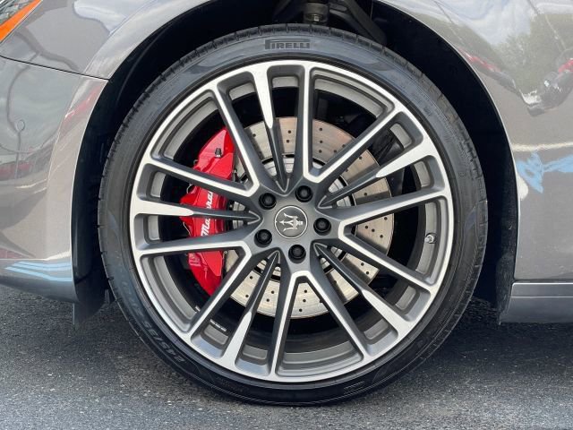 Used 2022 Maserati Ghibli Trofeo RWD image 25