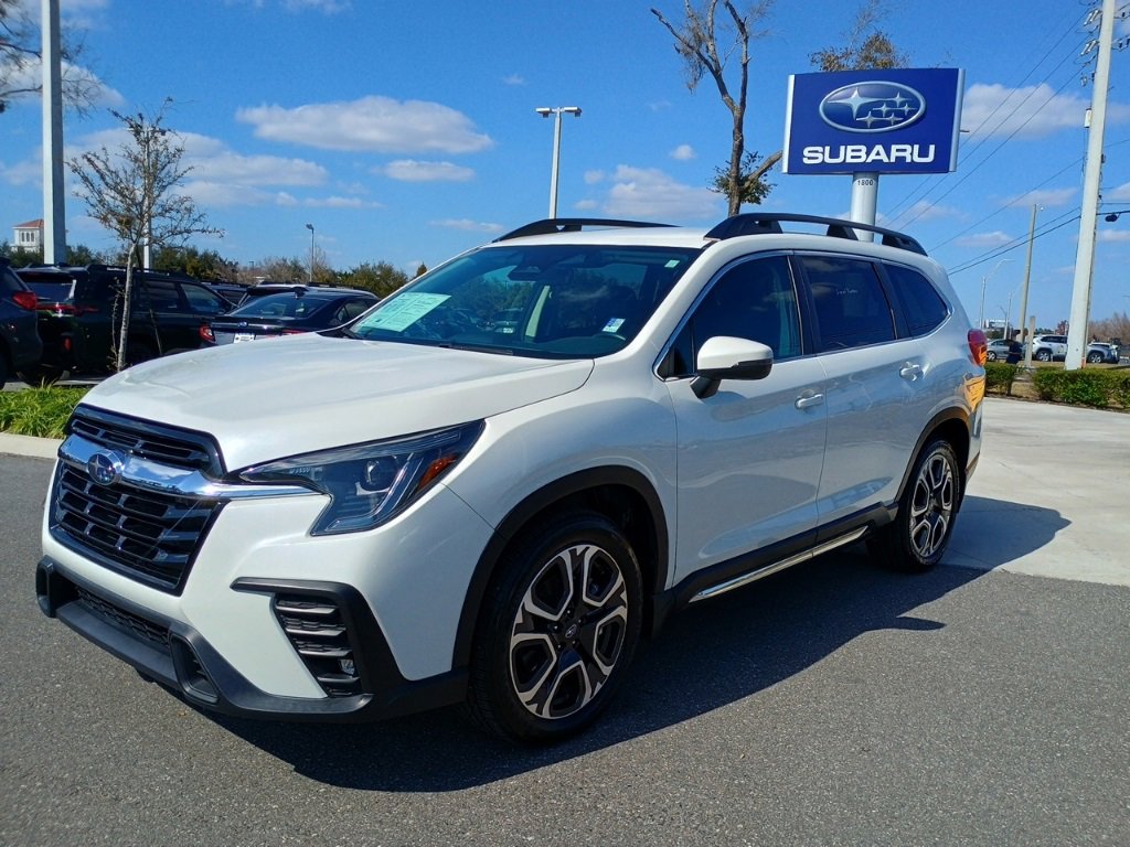 Certified 2023 Subaru Ascent Limited image 1