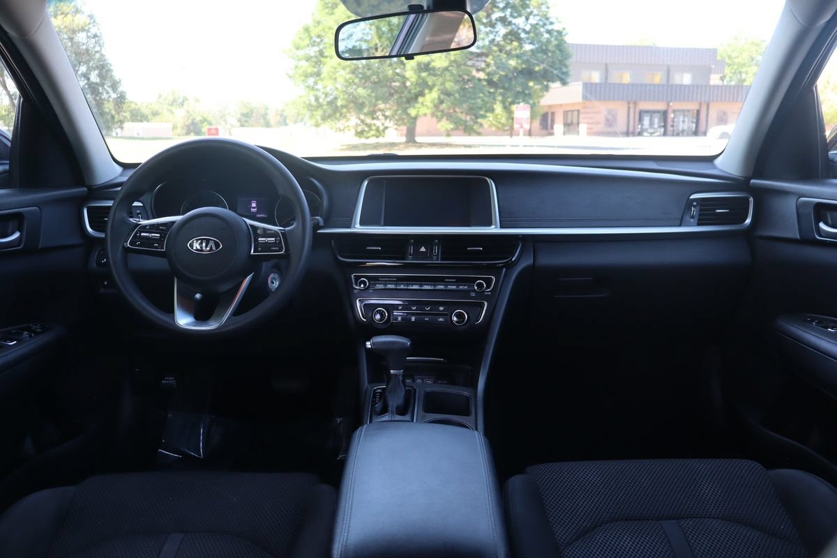 Used 2020 Kia Optima LX FWD image 14