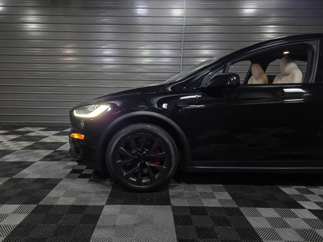 Used 2023 Tesla Model X Plaid image 39