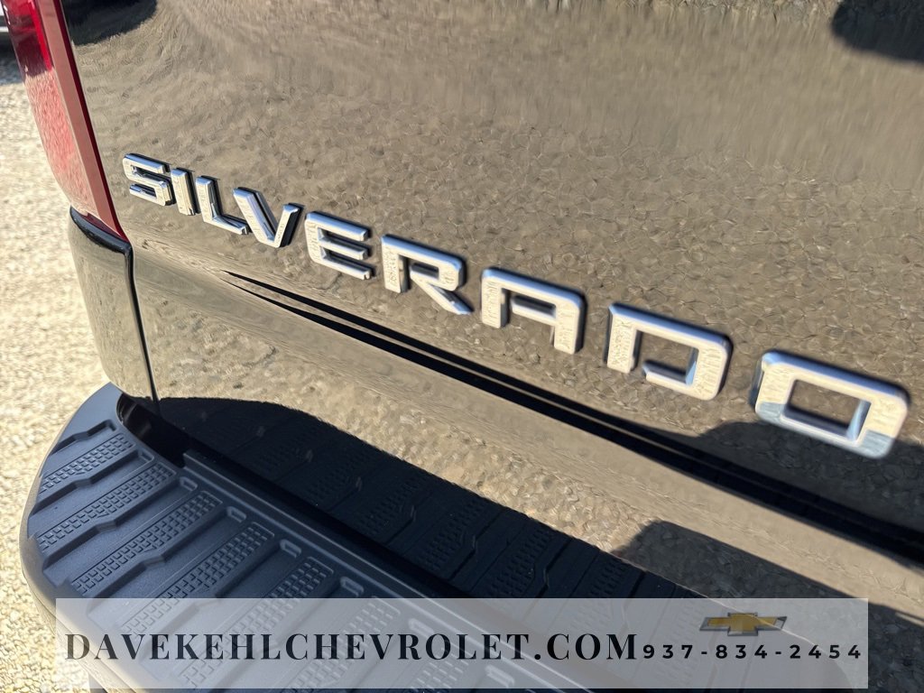 Used 2022 Chevrolet Silverado 1500 ZR2 w/ Technology Package image 44