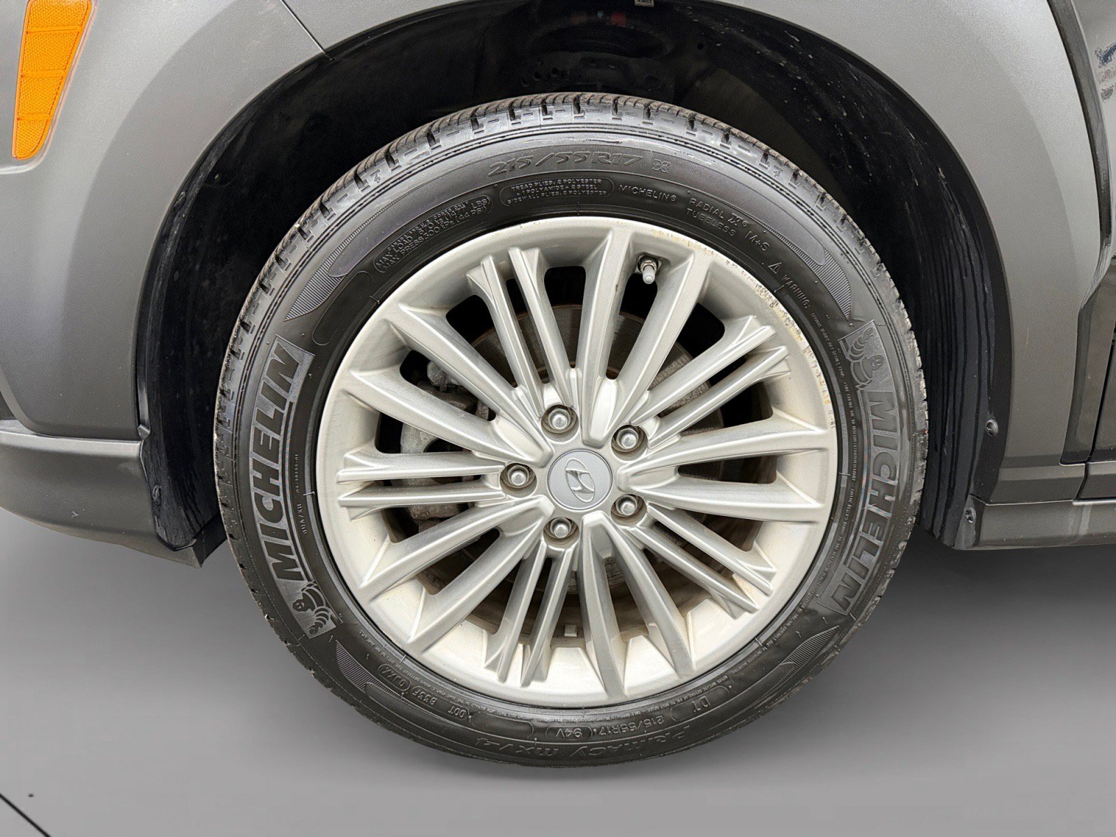 Certified 2021 Hyundai Kona SEL AWD/4WD image 14