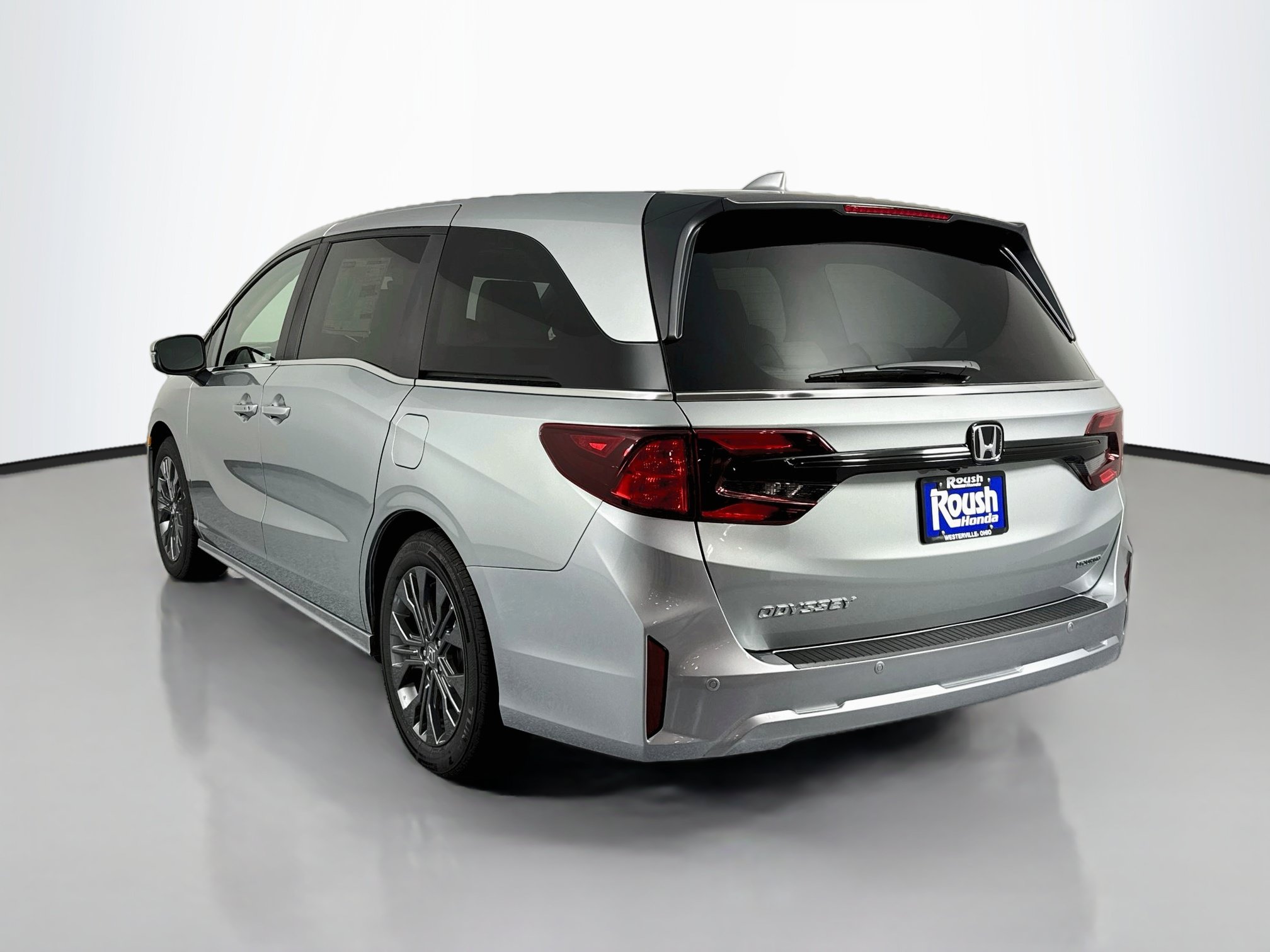 New 2027 Honda Odyssey Touring image 7
