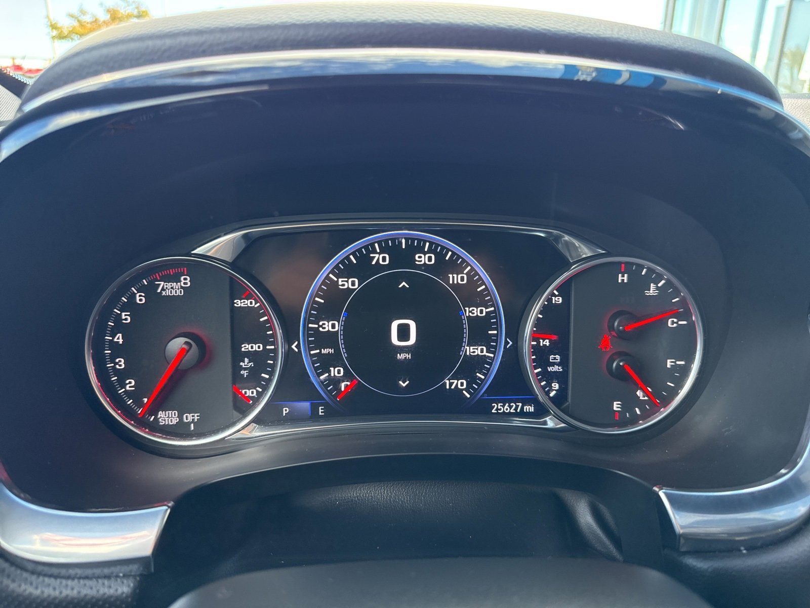 Used 2022 Chevrolet Traverse Premier image 36