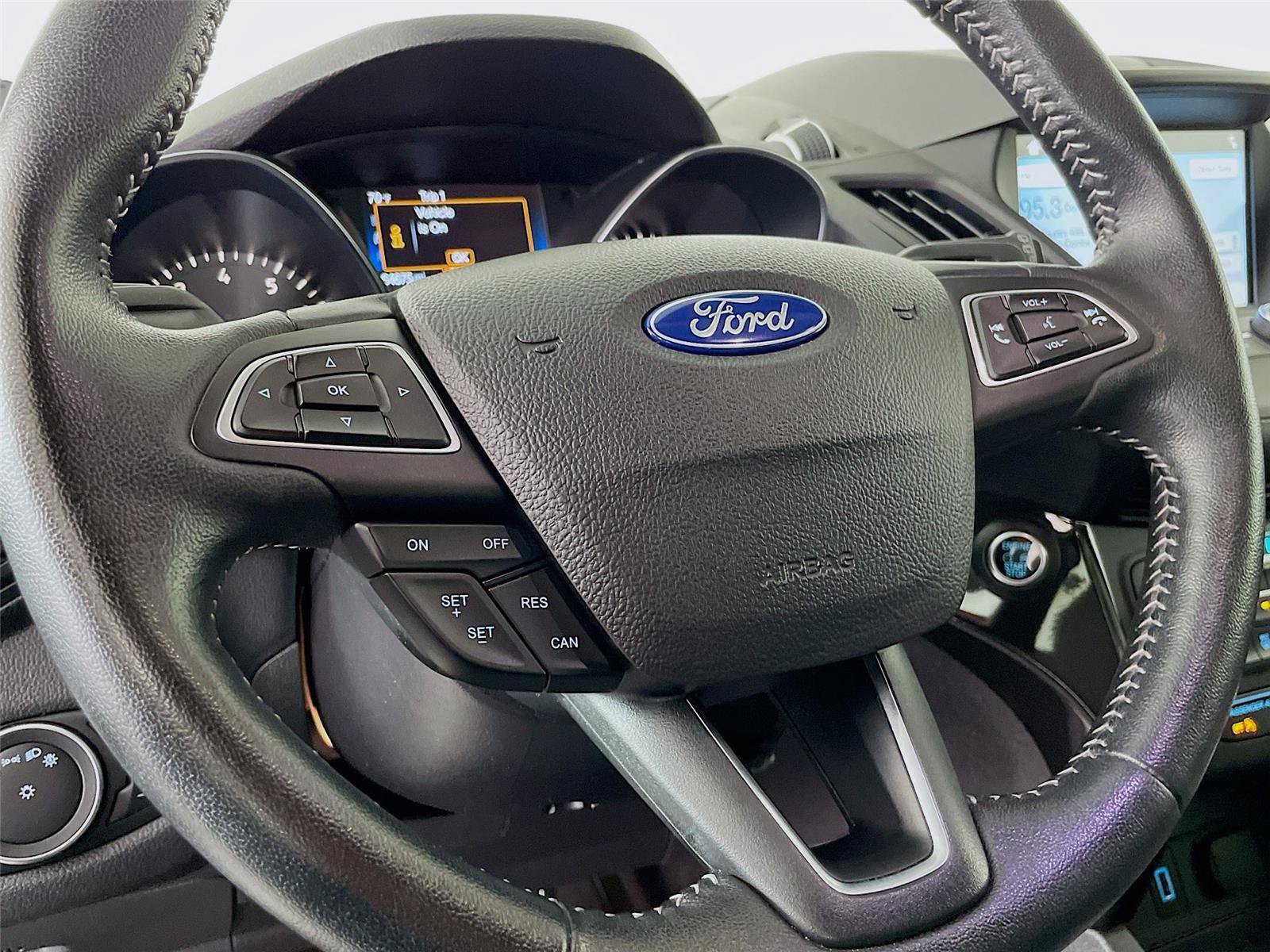 Used 2019 Ford Escape SE image 14