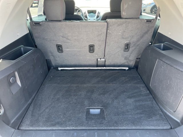 Used 2017 Chevrolet Equinox LT w/ Convenience Package image 10