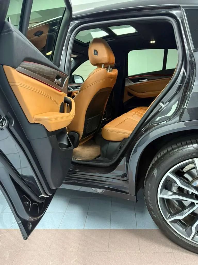 Used 2021 BMW X4 xDrive30i w/ Executive Package AWD/4WD image 8