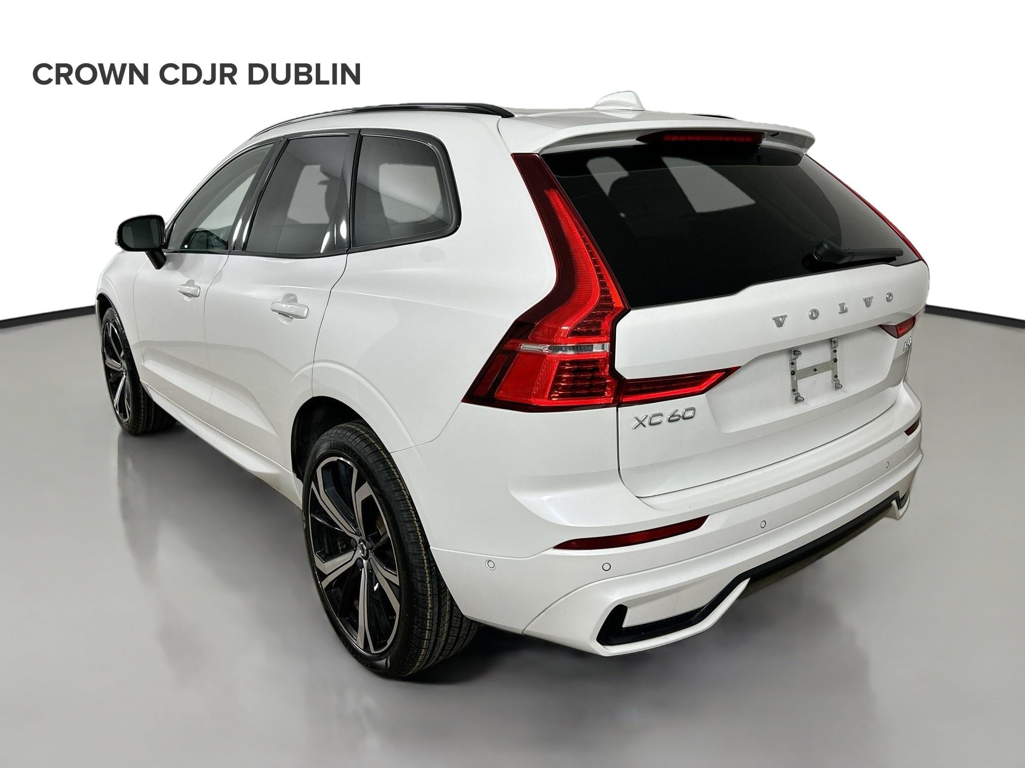 Used 2024 Volvo XC60 B5 Ultimate w/ Climate Package AWD/4WD image 7