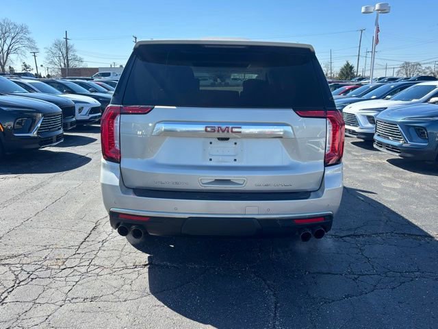 Used 2021 GMC Yukon XL Denali w/ Denali Ultimate Package AWD/4WD image 6