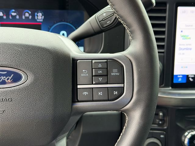 Used 2025 Ford F350 Lariat w/ Lariat Ultimate Package AWD/4WD image 15