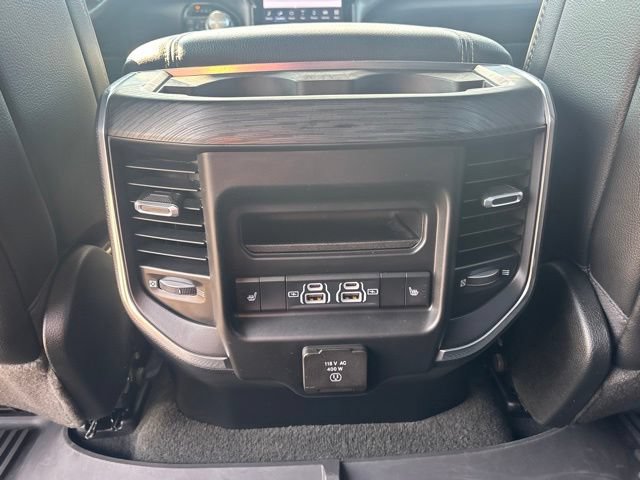 Used 2024 RAM 1500 Laramie AWD/4WD image 22