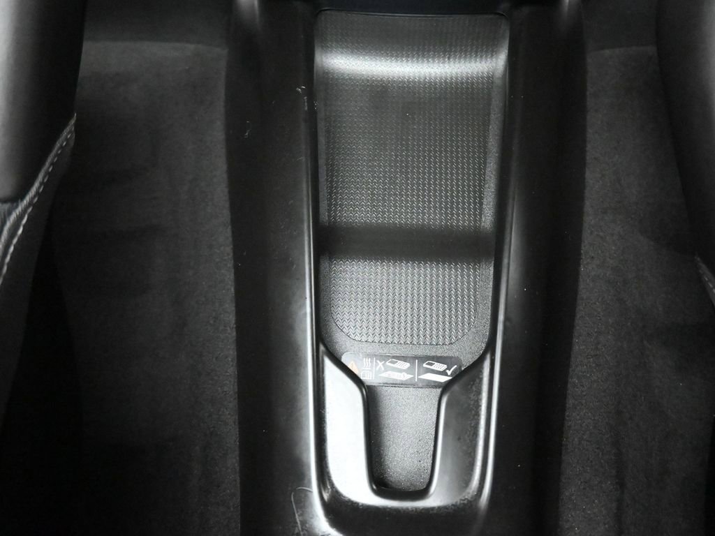 Used 2020 Chevrolet Corvette Stingray Premium Cpe w/ 3LT Preferred Equipment Group image 32