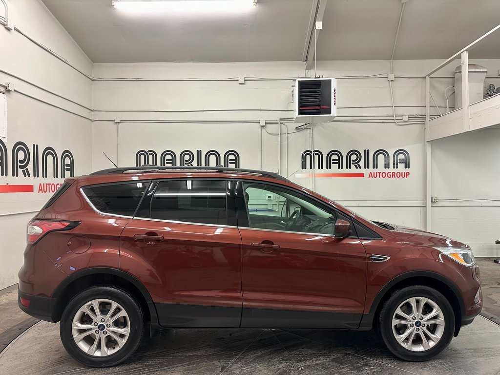Used 2018 Ford Escape SE image 9