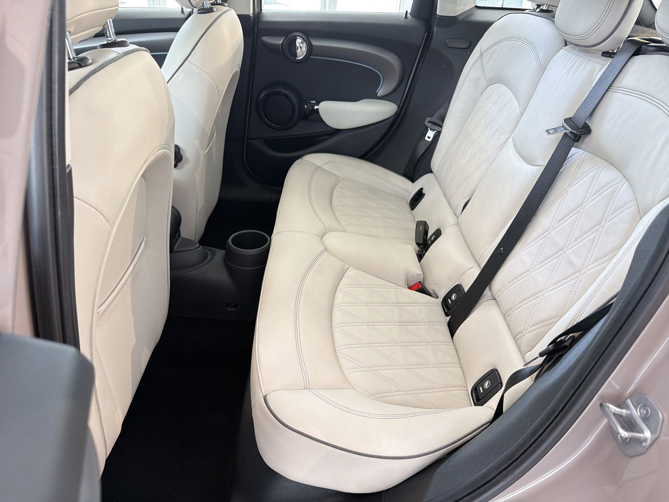 Certified 2023 MINI Cooper S w/ Signature Upholstery Package FWD image 15