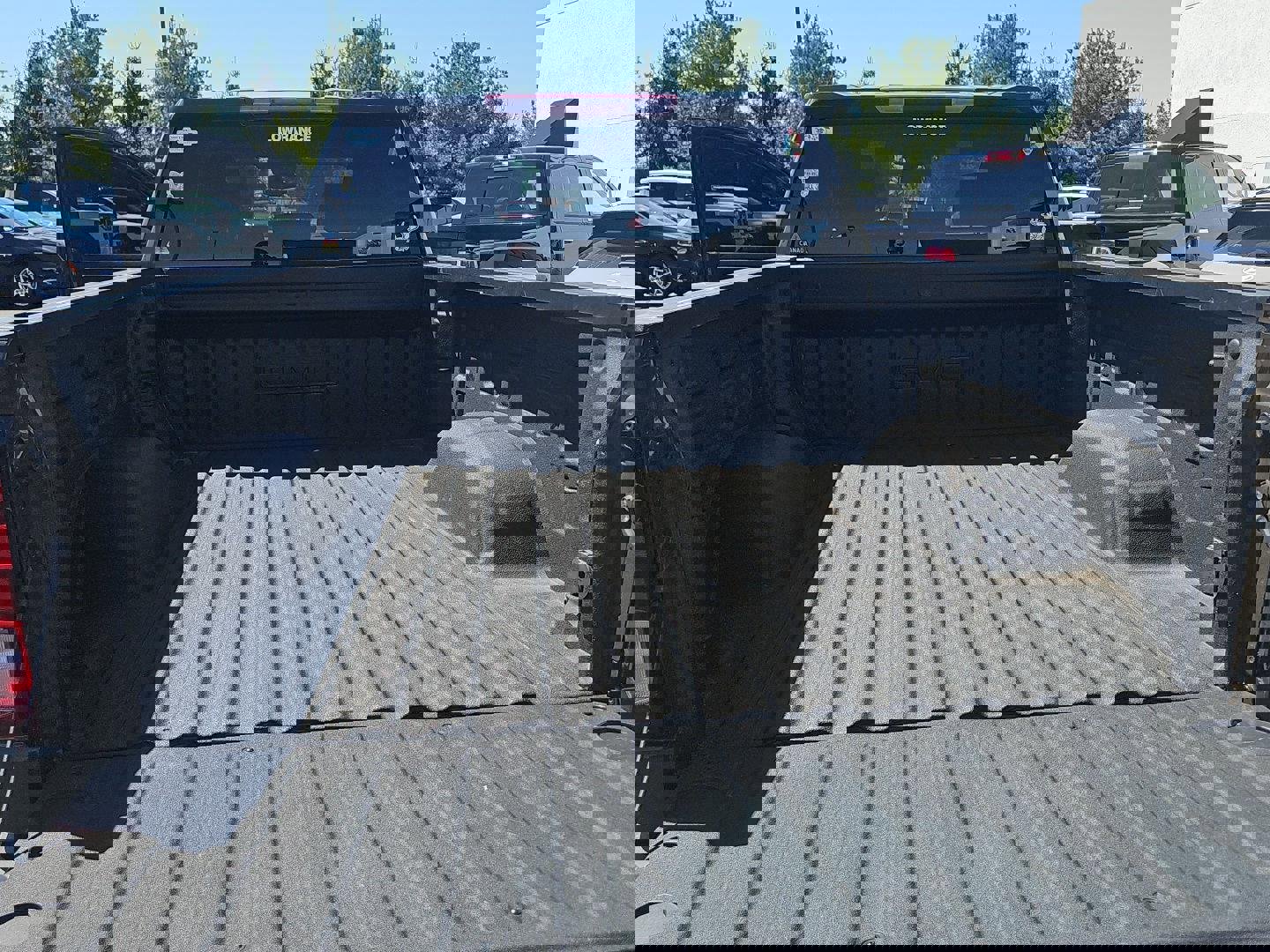 Used 2023 GMC Sierra 1500 Elevation image 19