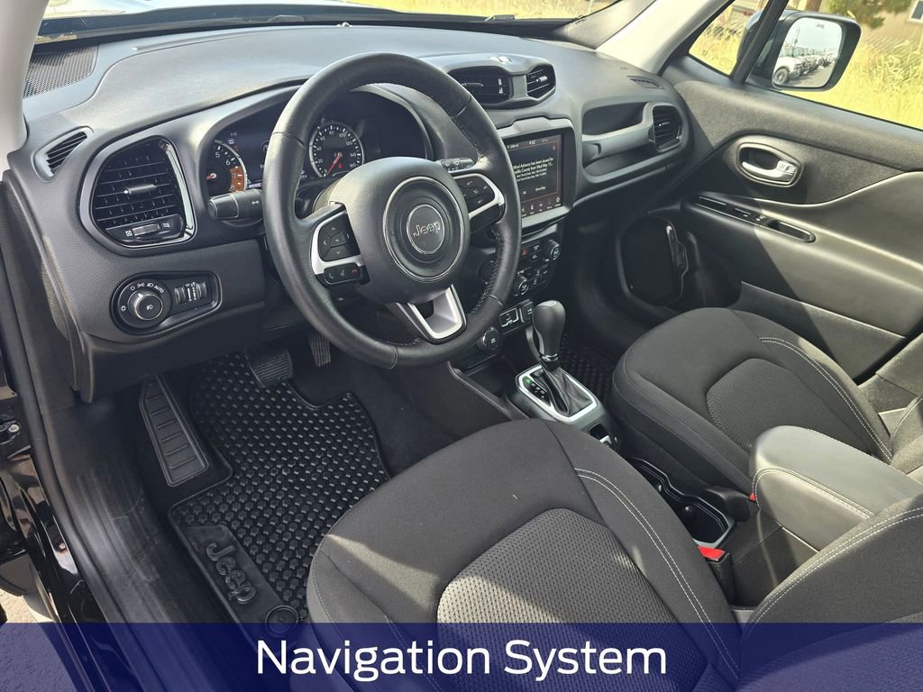 Used 2023 Jeep Renegade Altitude w/ Sun/Sound Group AWD/4WD image 2