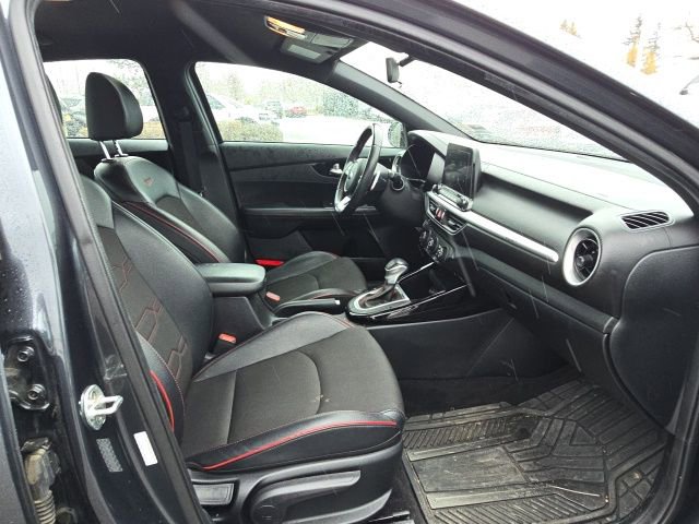 Used 2021 Kia Forte GT image 11