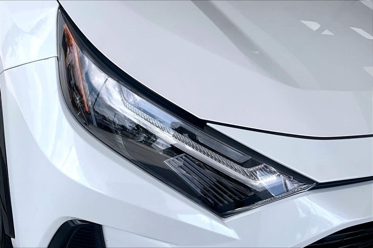 Certified 2023 Toyota RAV4 SE w/ Convenience Package AWD/4WD image 27