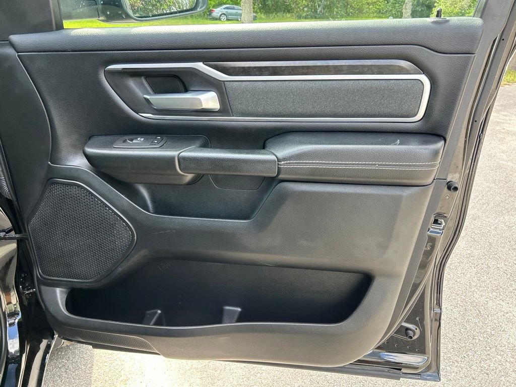 Used 2022 RAM 1500 Big Horn AWD/4WD image 38