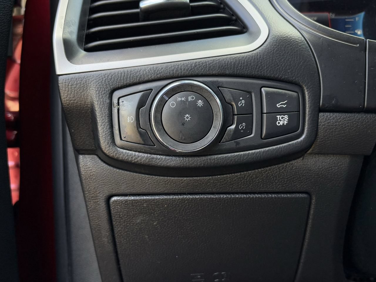 Used 2022 Ford Edge ST-Line AWD/4WD image 23