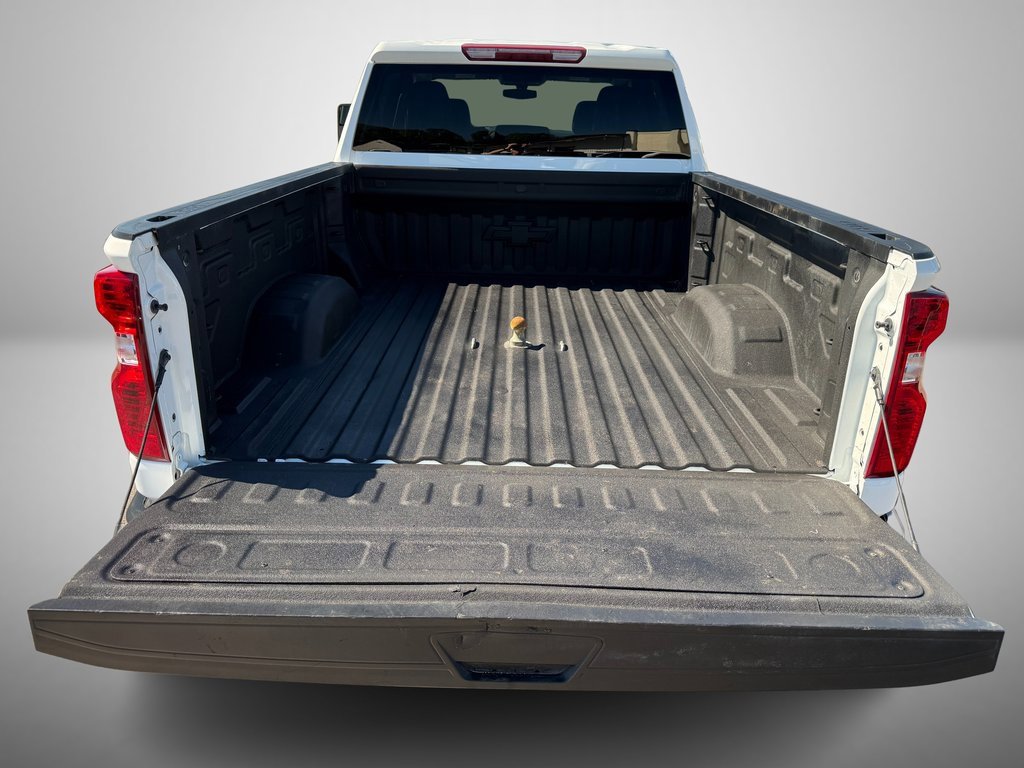 Used 2023 Chevrolet Silverado 2500 LT w/ Convenience Package image 8