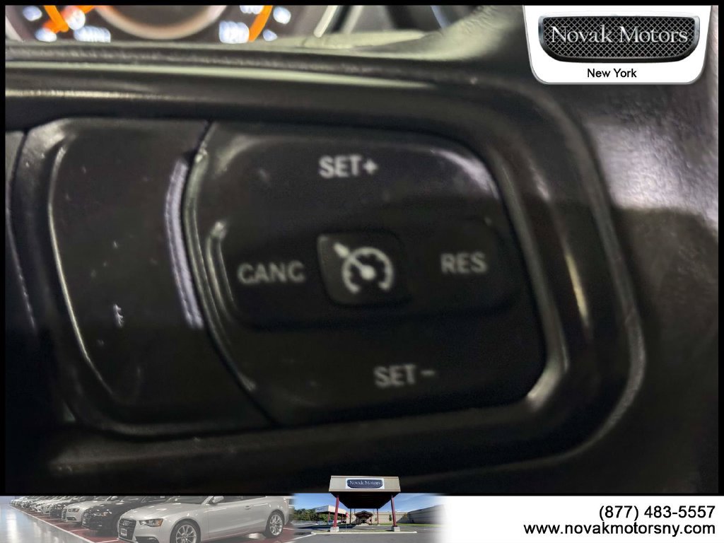 Used 2022 Jeep Gladiator Sport AWD/4WD image 15
