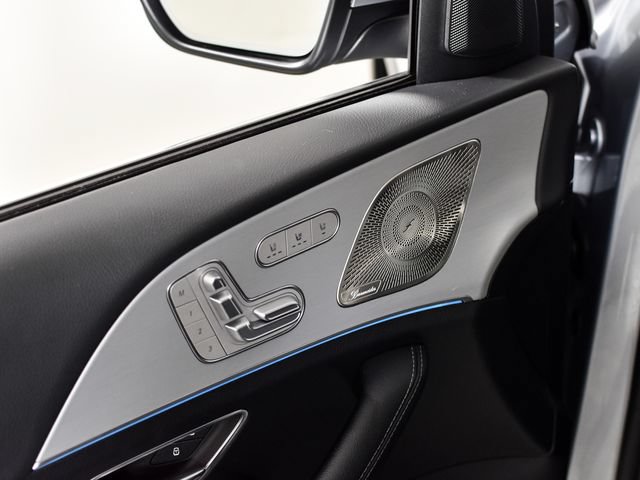 Certified 2025 Mercedes-Benz GLS 450 4MATIC image 20