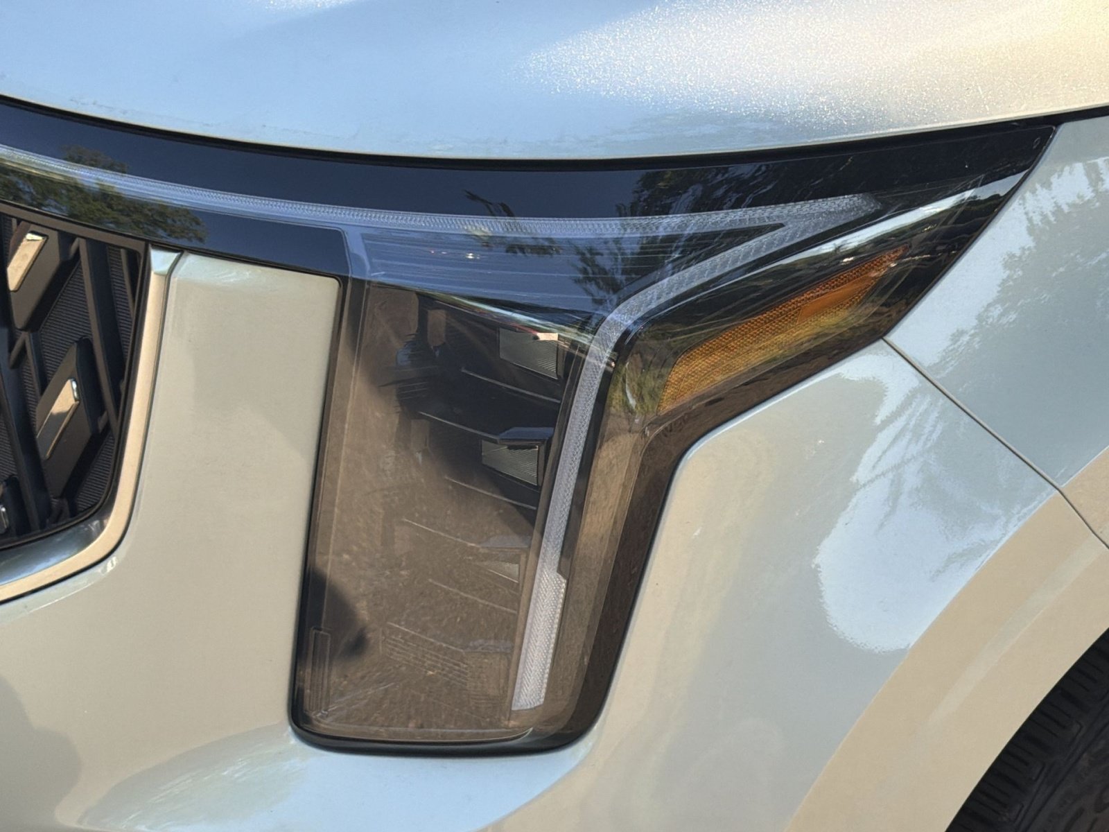 New 2026 Kia Carnival EX FWD image 13