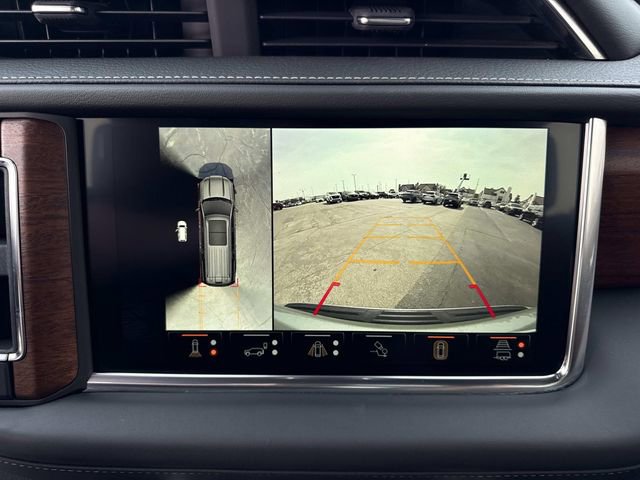 Used 2023 GMC Yukon Denali Ultimate image 24