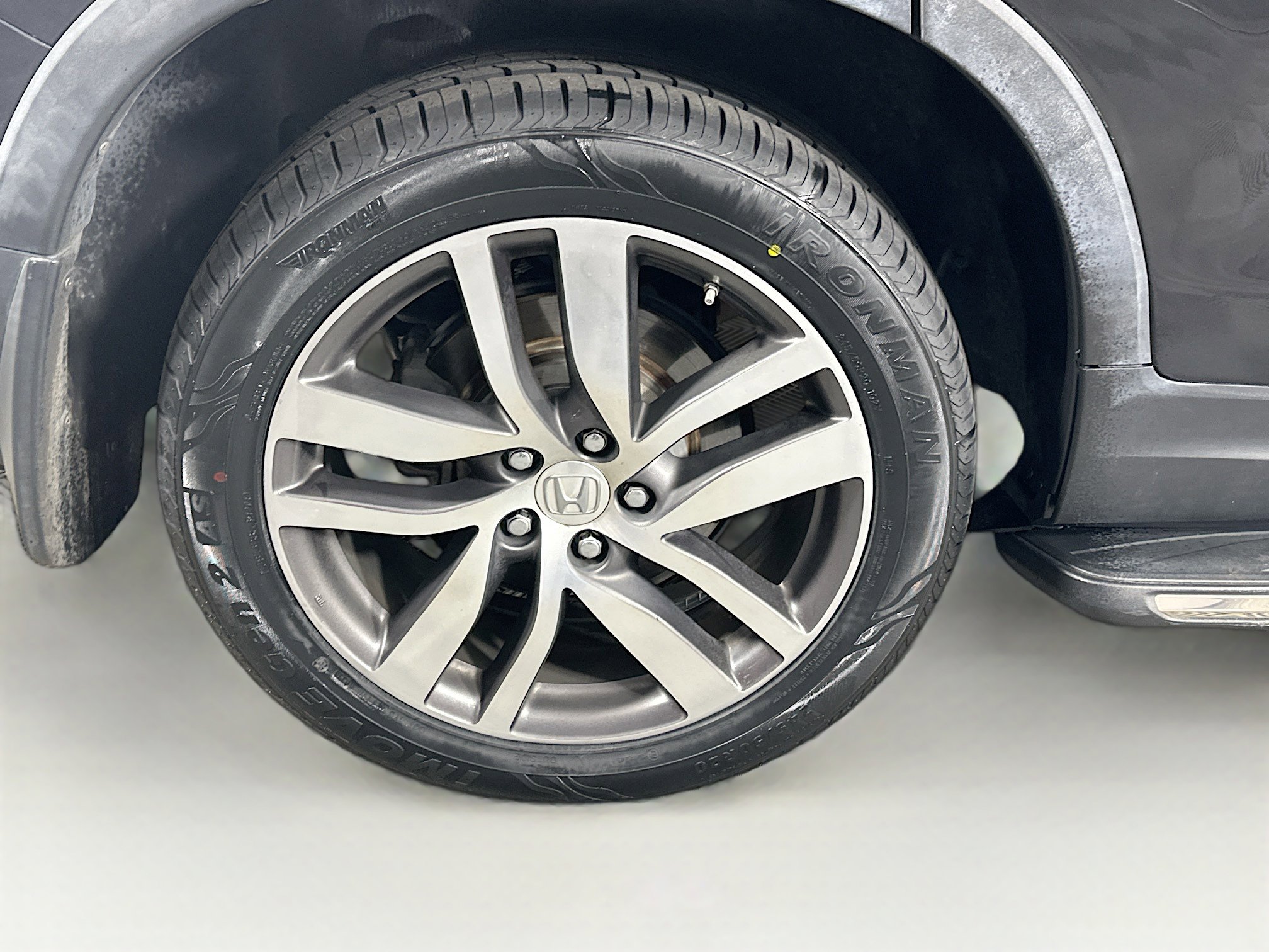 Used 2017 Honda Pilot Elite image 11