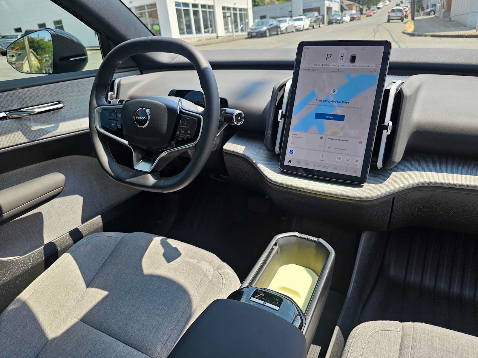 Certified 2025 Volvo EX30 Ultra AWD/4WD image 12