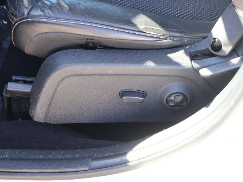 Used 2015 Dodge Journey Crossroad FWD image 24