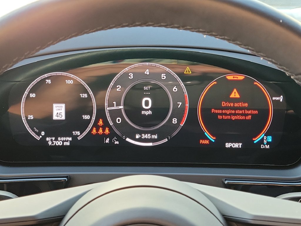 Certified 2026 Porsche Cayenne AWD/4WD image 32