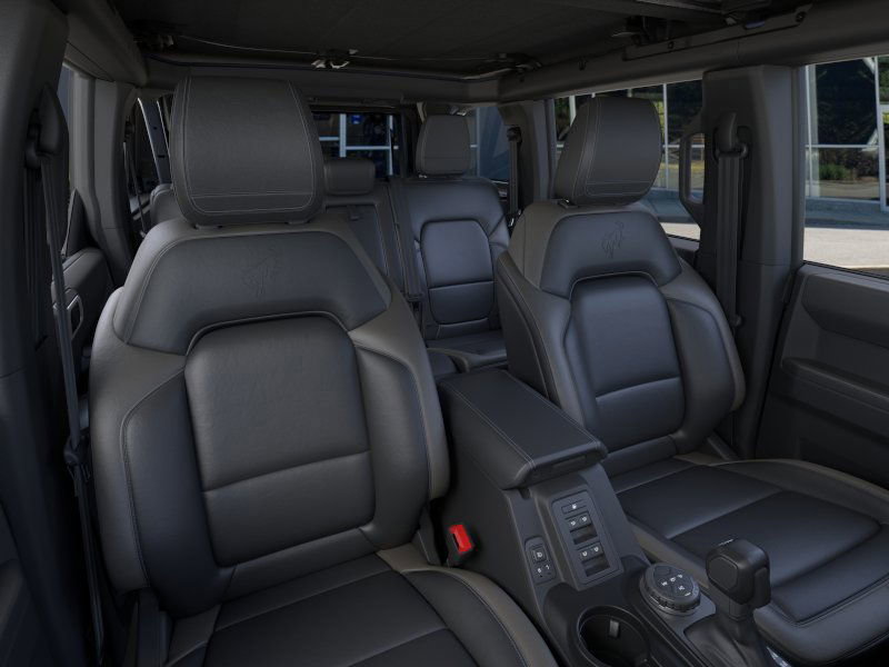 New 2025 Ford Bronco Outer Banks image 10
