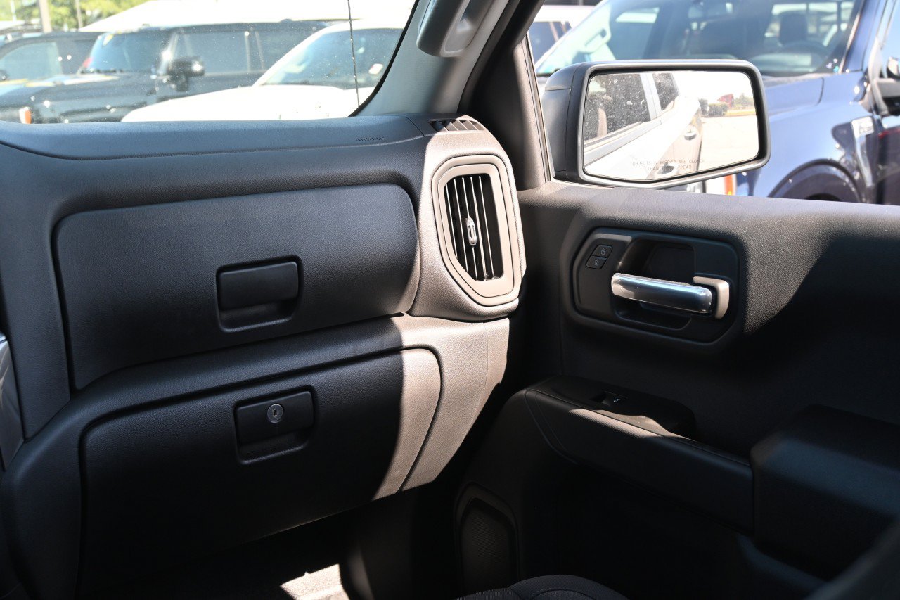 New 2026 GMC Sierra 1500 Pro w/ Convenience Package RWD image 8