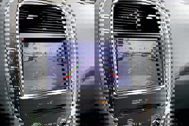 Used 2019 Lincoln Nautilus Reserve image 21