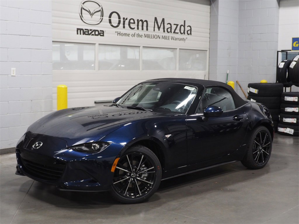 New 2025 MAZDA MX-5 Miata Grand Touring w/ Weather Package image 1