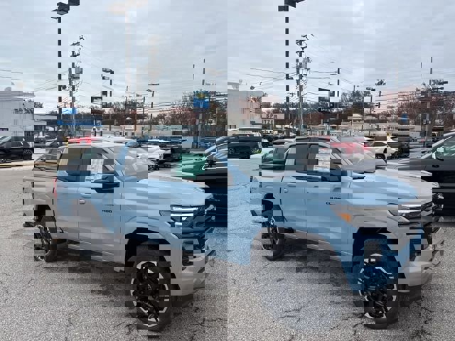 New 2026 Chevrolet Colorado Z71 w/ Z71 Convenience Package 2