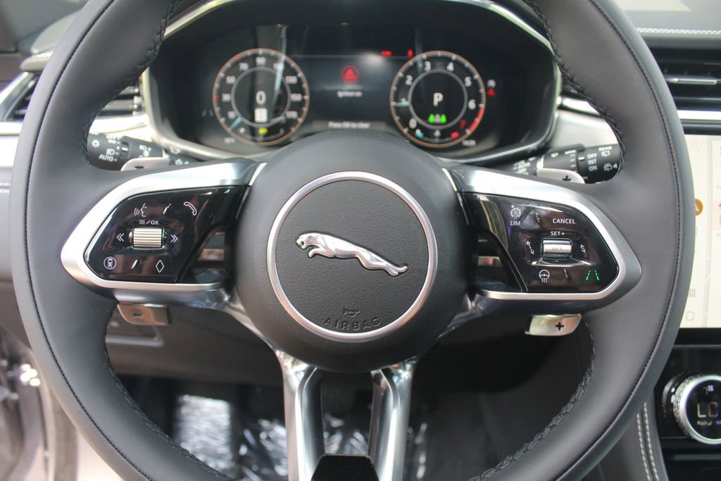 New 2026 Jaguar F-PACE R-Dynamic S AWD/4WD image 17