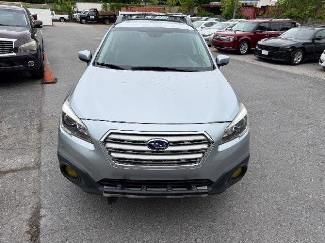 Used 2016 Subaru Outback 2.5i Limited AWD/4WD image 9