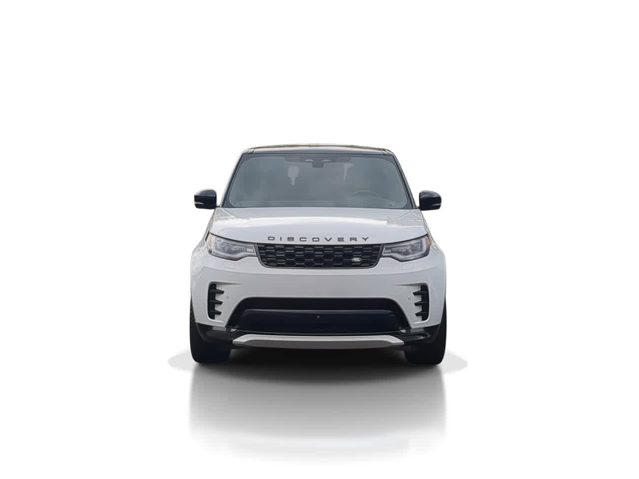Used 2025 Land Rover Discovery Dynamic SE image 3