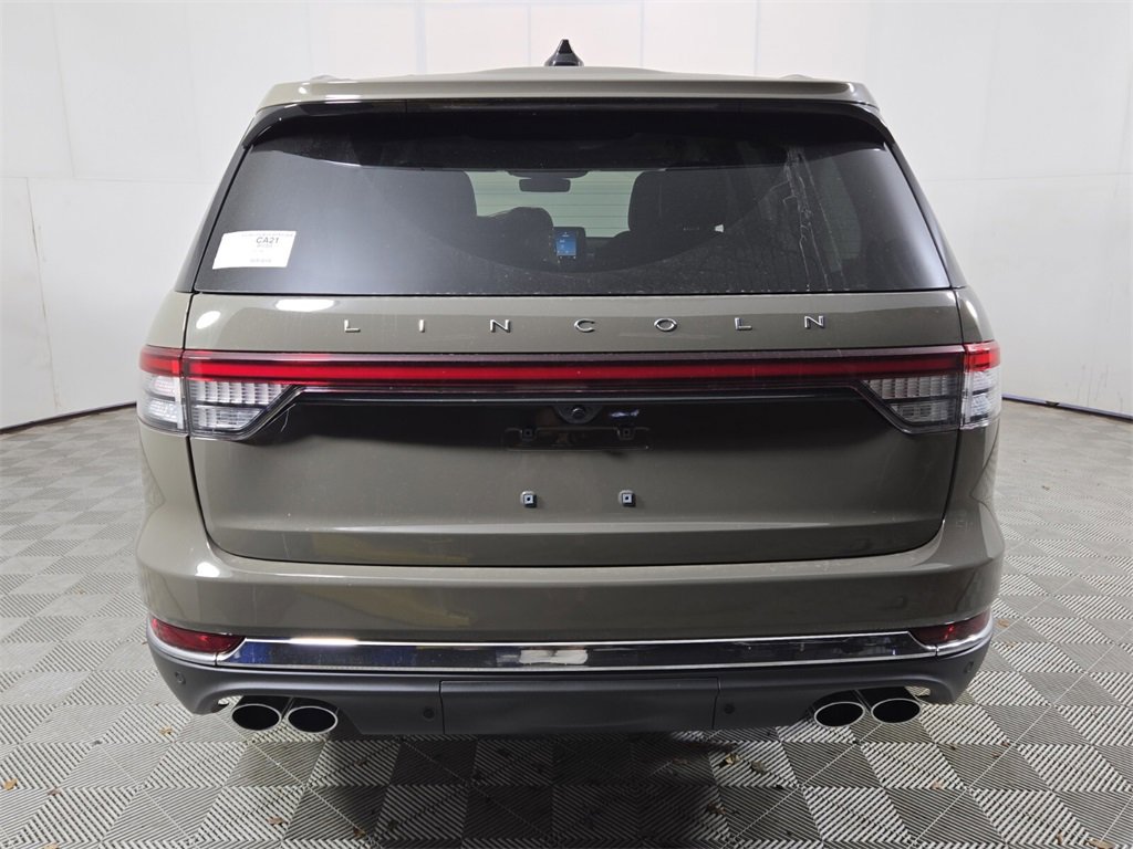 New 2025 Lincoln Aviator AWD w/ Equipment Group 101A image 9
