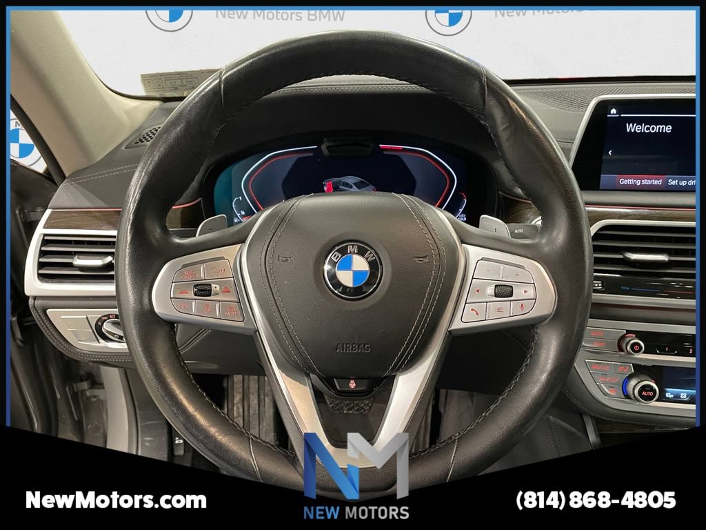 Used 2022 BMW 750Li xDrive AWD/4WD image 12