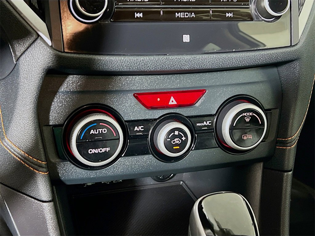 Used 2022 Subaru Crosstrek 2.5i Limited w/ Popular Package #2 image 15